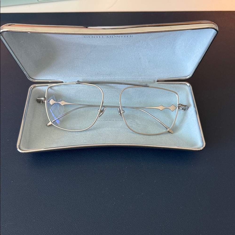 Gentle Monster Silver Frame Glasses